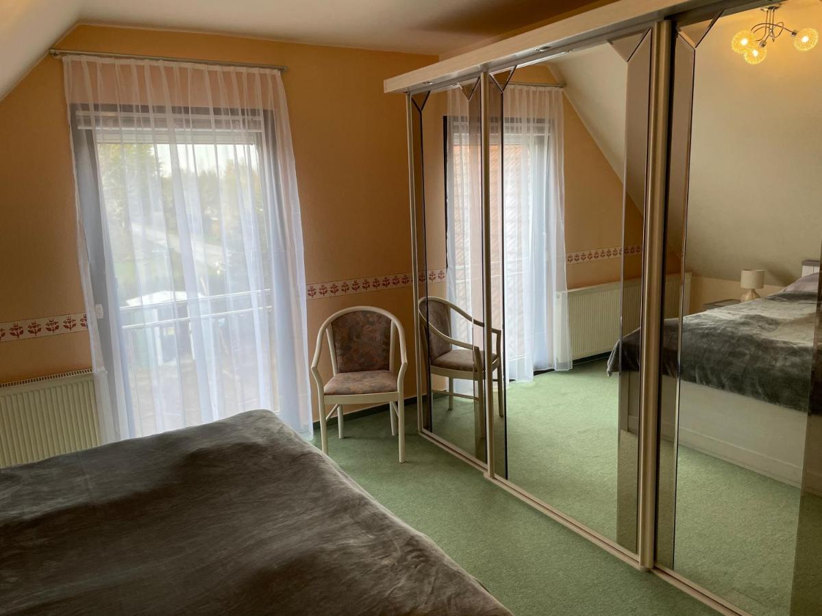 Ferienwohnung Wiesenblick Lübbenau Esterno foto